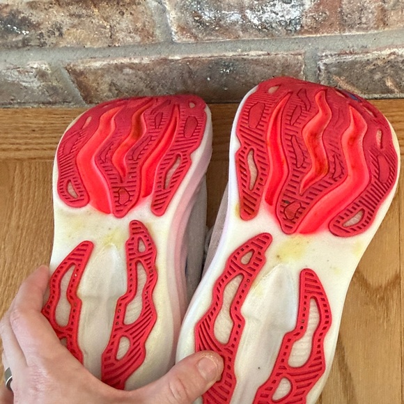 Brooks Women's Size 8 GUC Glycerin Max v1 - Picture 9 of 14